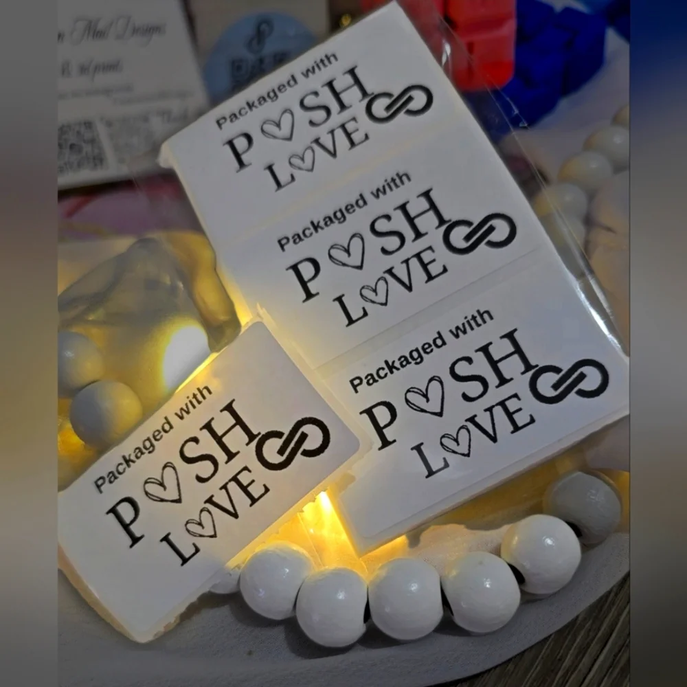 24k Gold  Set Of 2 Masks And 50 Posh Love Stickers
